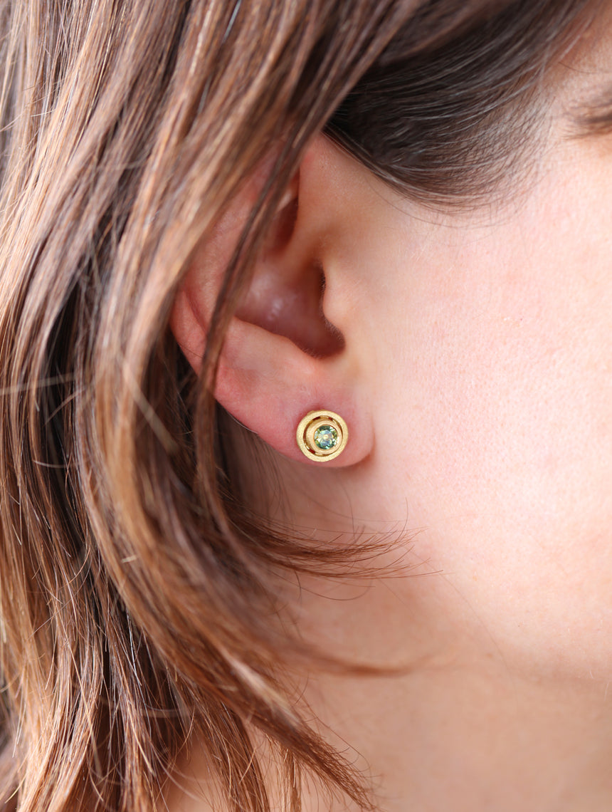 Australian bi-colour Sapphire Small Nova Earstuds