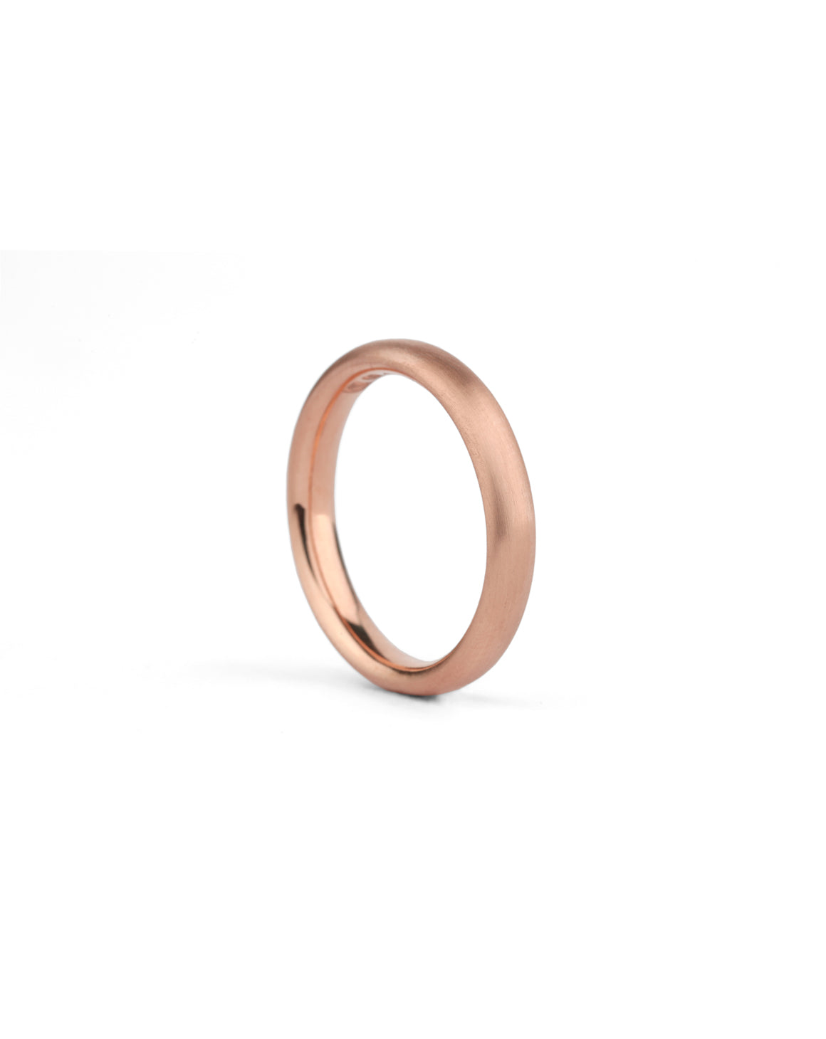Curved ring band. 18ct rose gold, satin finish.