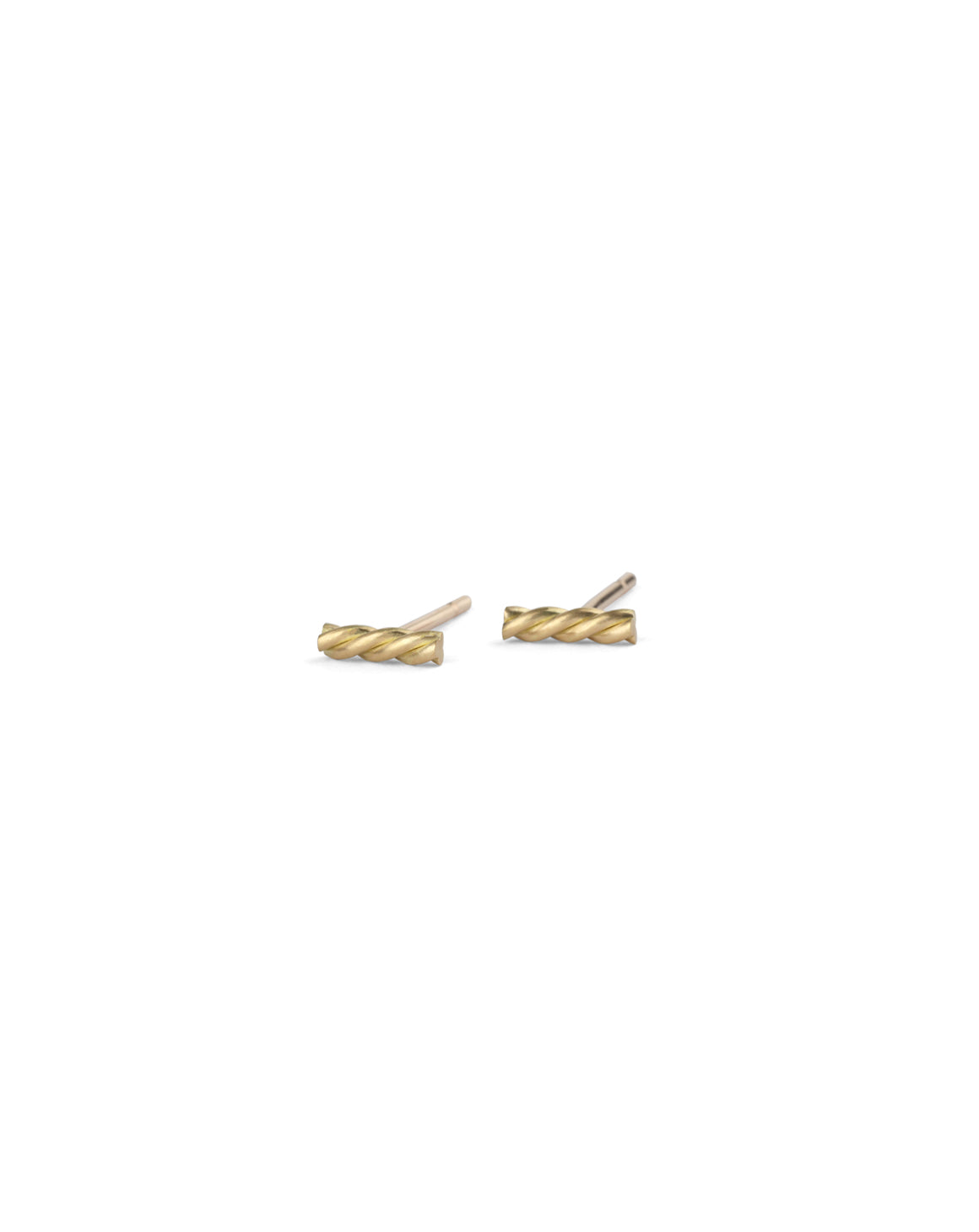 Rope style earring studs in 18ct yellow gold, satin finish.