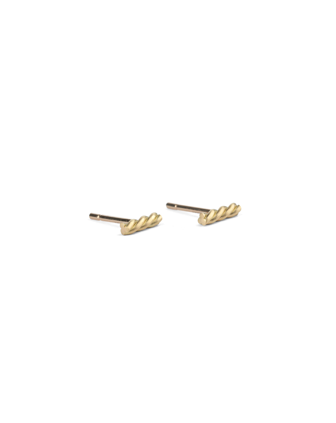 Rope style earring studs in 18ct yellow gold, satin finish.