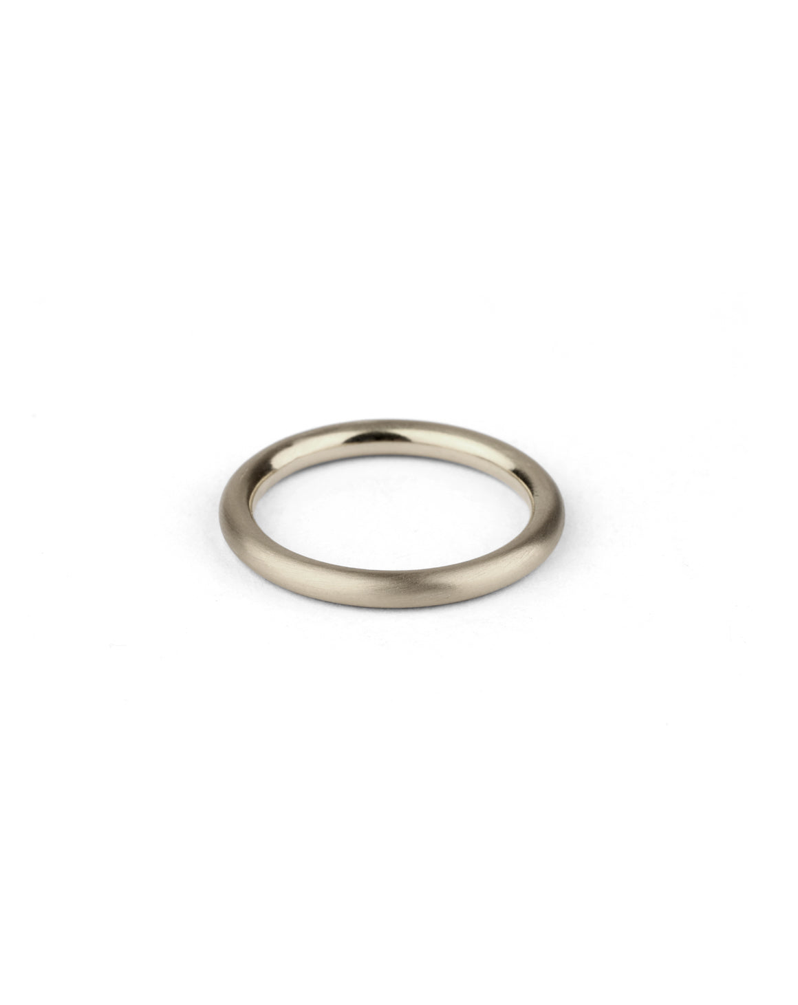Rounded wedding band. 18ct white gold, satin finish.