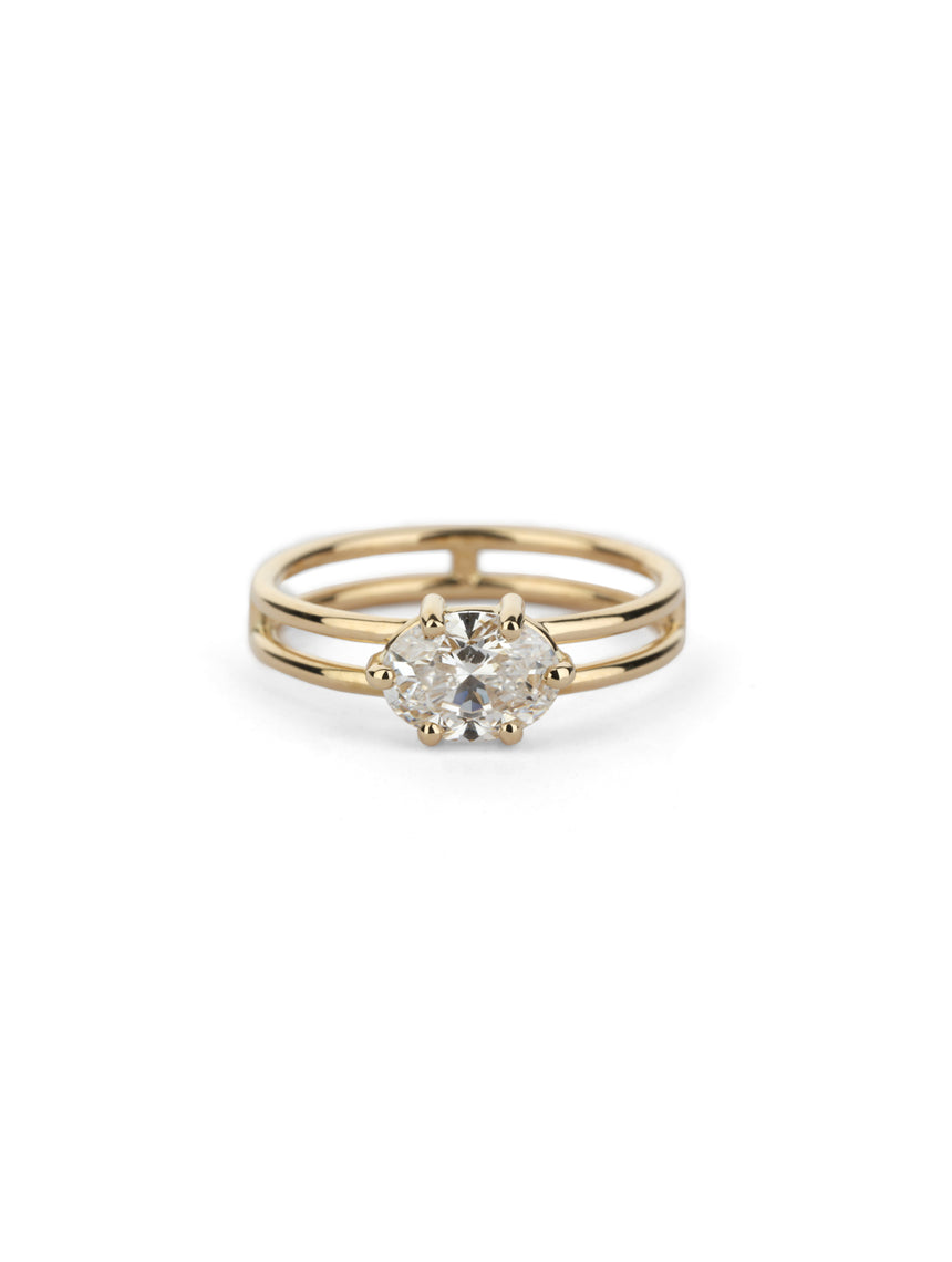 Oval Diamond Six Claw Split Ring