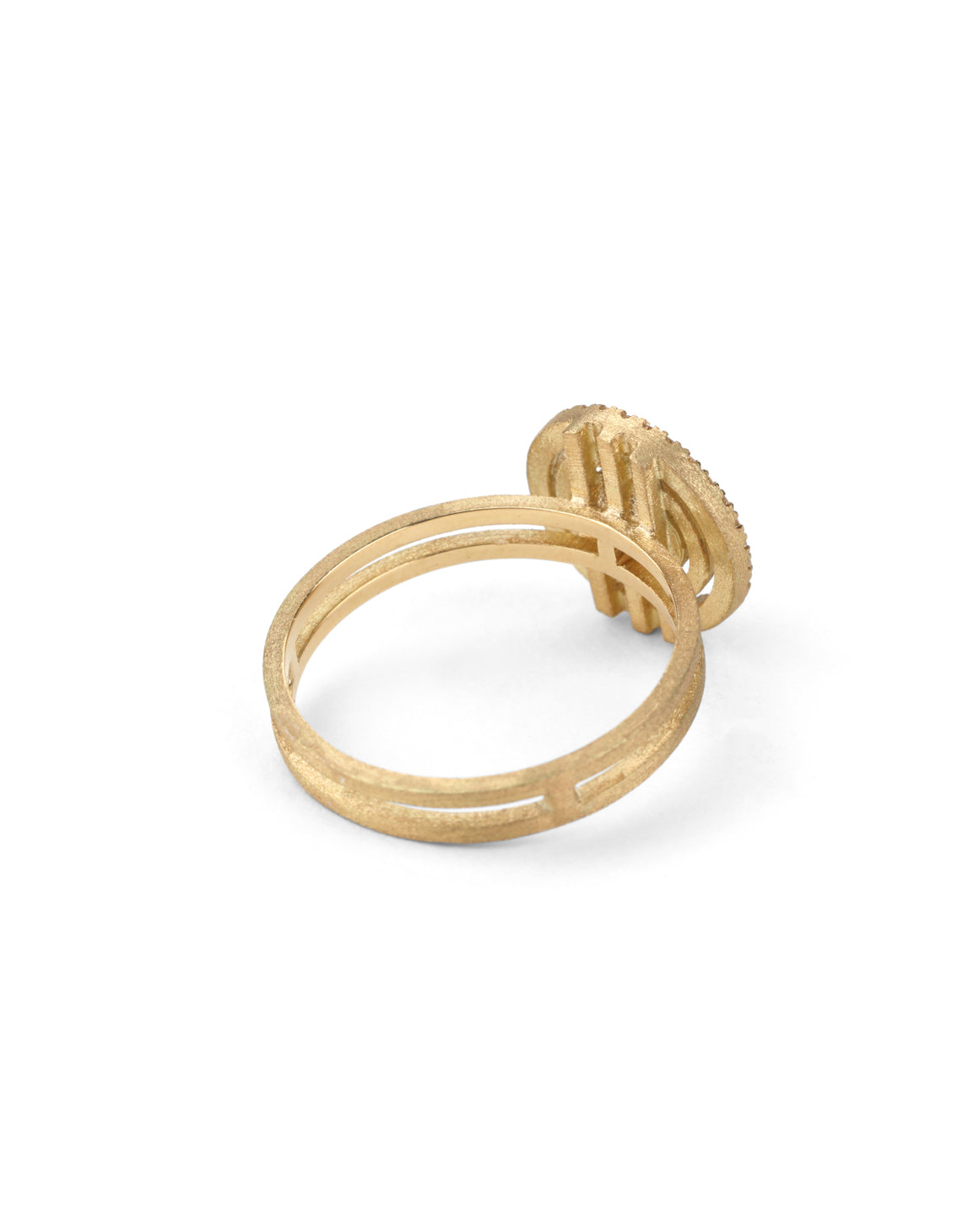 Blue sapphire ring with diamond halo detail. Textured 18ct yellow gold. Back view.