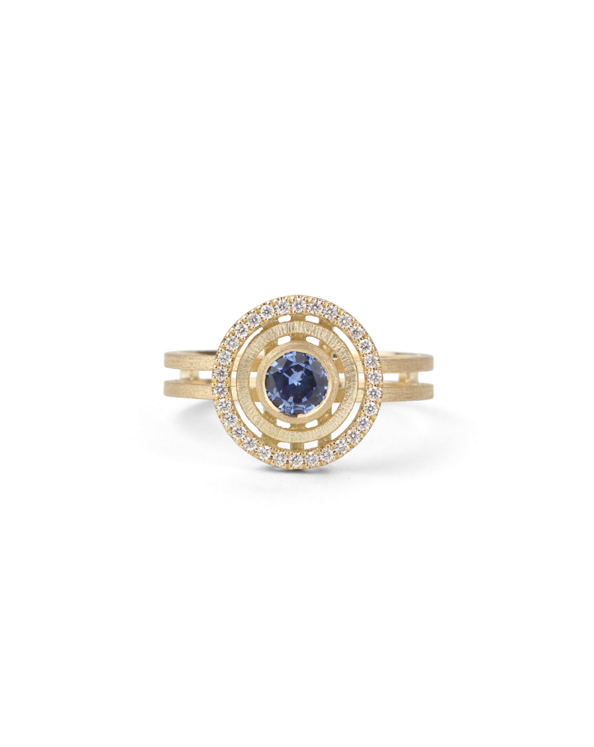 Blue sapphire ring with diamond halo detail. Textured 18ct yellow gold.