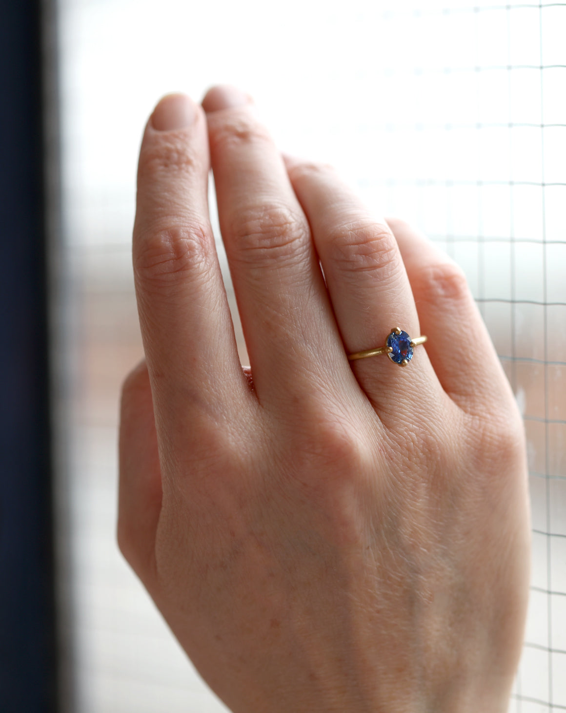 Blue Sapphire Oval Solo Engagement Ring – Shimell and Madden