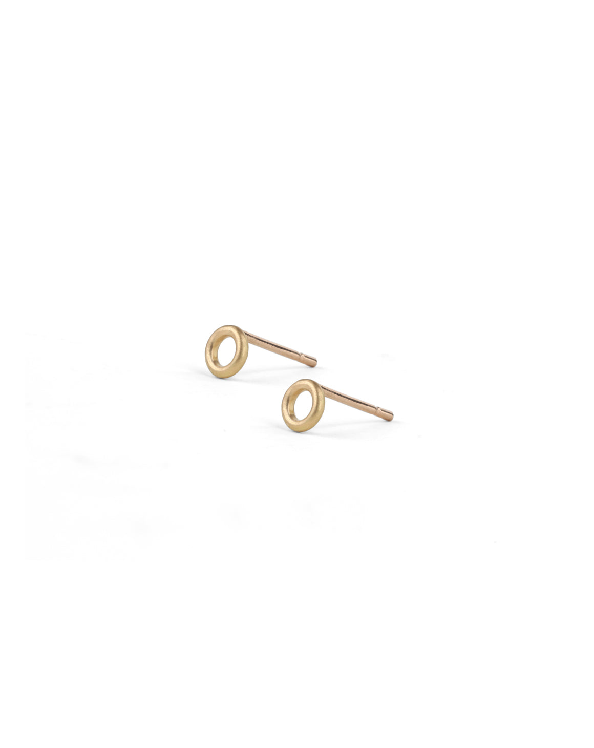 Outline circle earstuds, satin 18ct yellow gold.