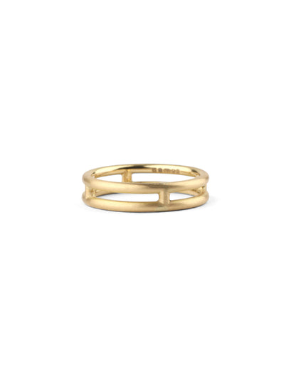 18ct yellow gold double band ring, satin finish.