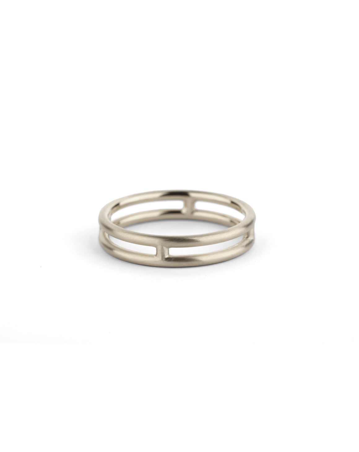 18ct white gold double band ring, satin finish.