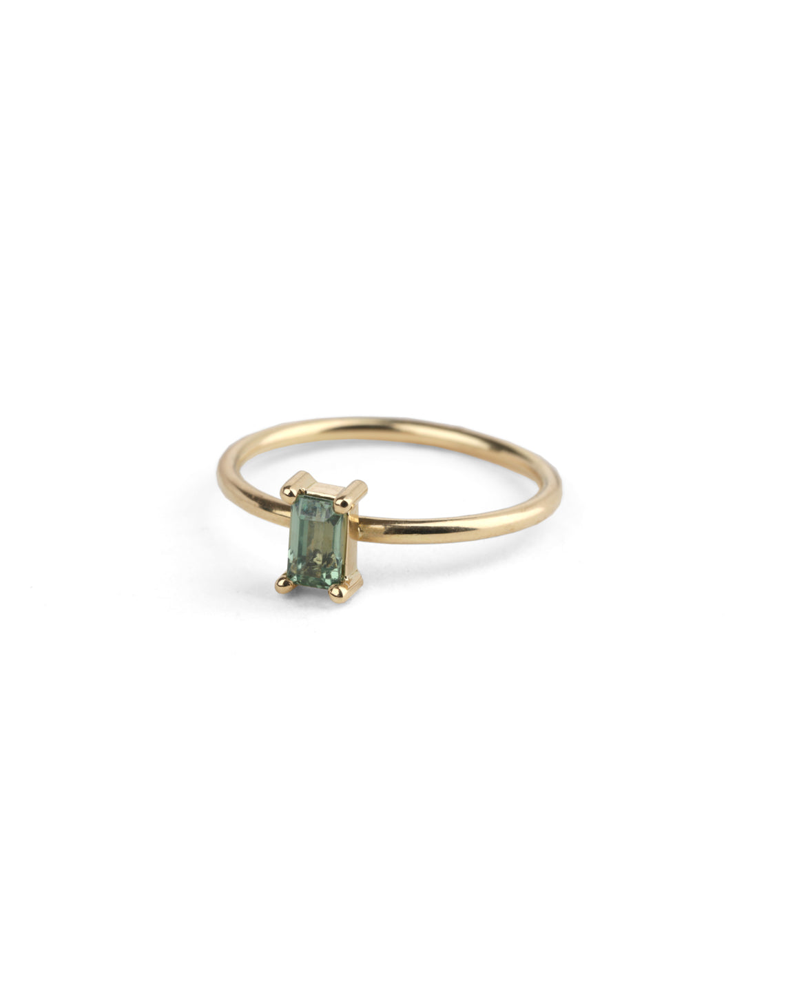 Rectangular green sapphire ring, four claw setting. 18ct yellow gold, polished finish.