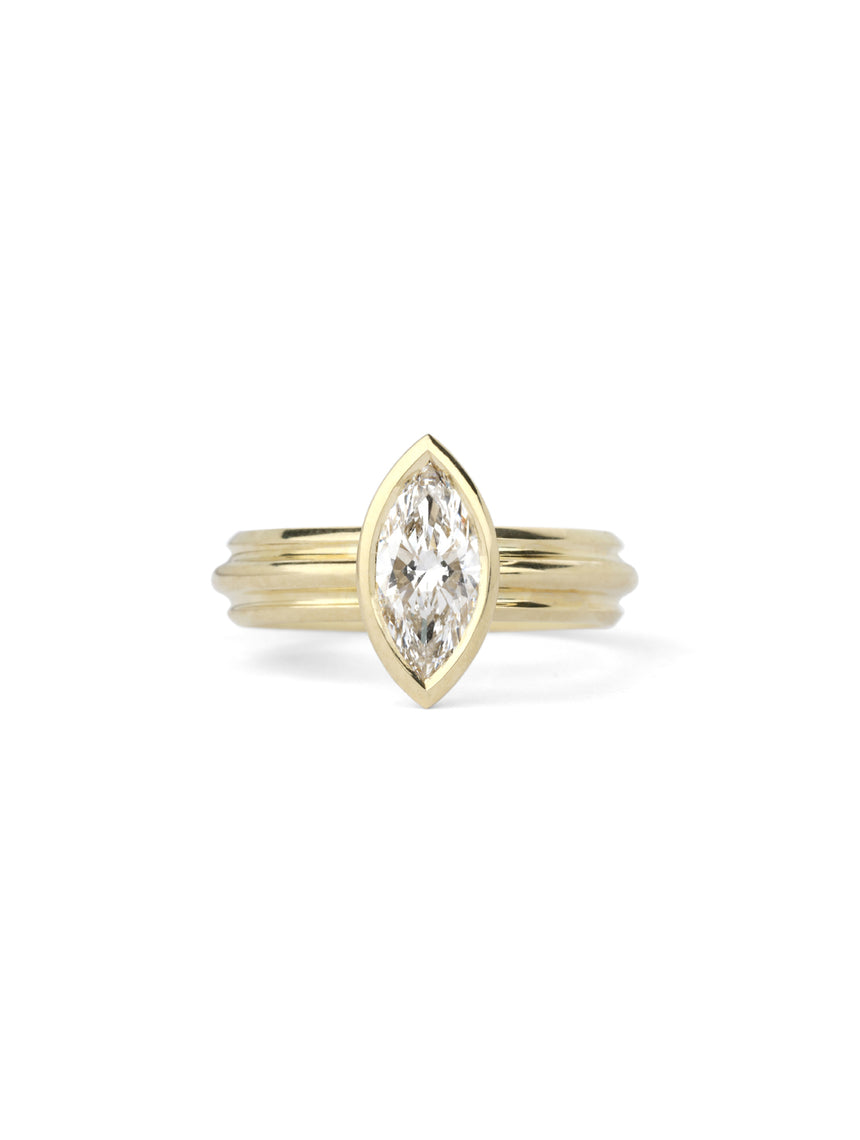 Marquise Lab Diamond Mirror Flute Ring