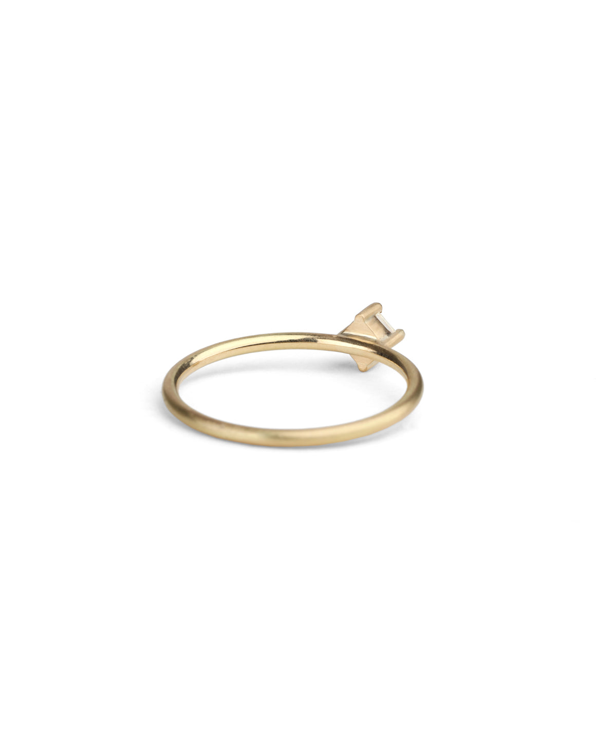 Solitaire ring with light yellow square diamond, on diagonal. 18ct yellow gold, satin finish. Back view.