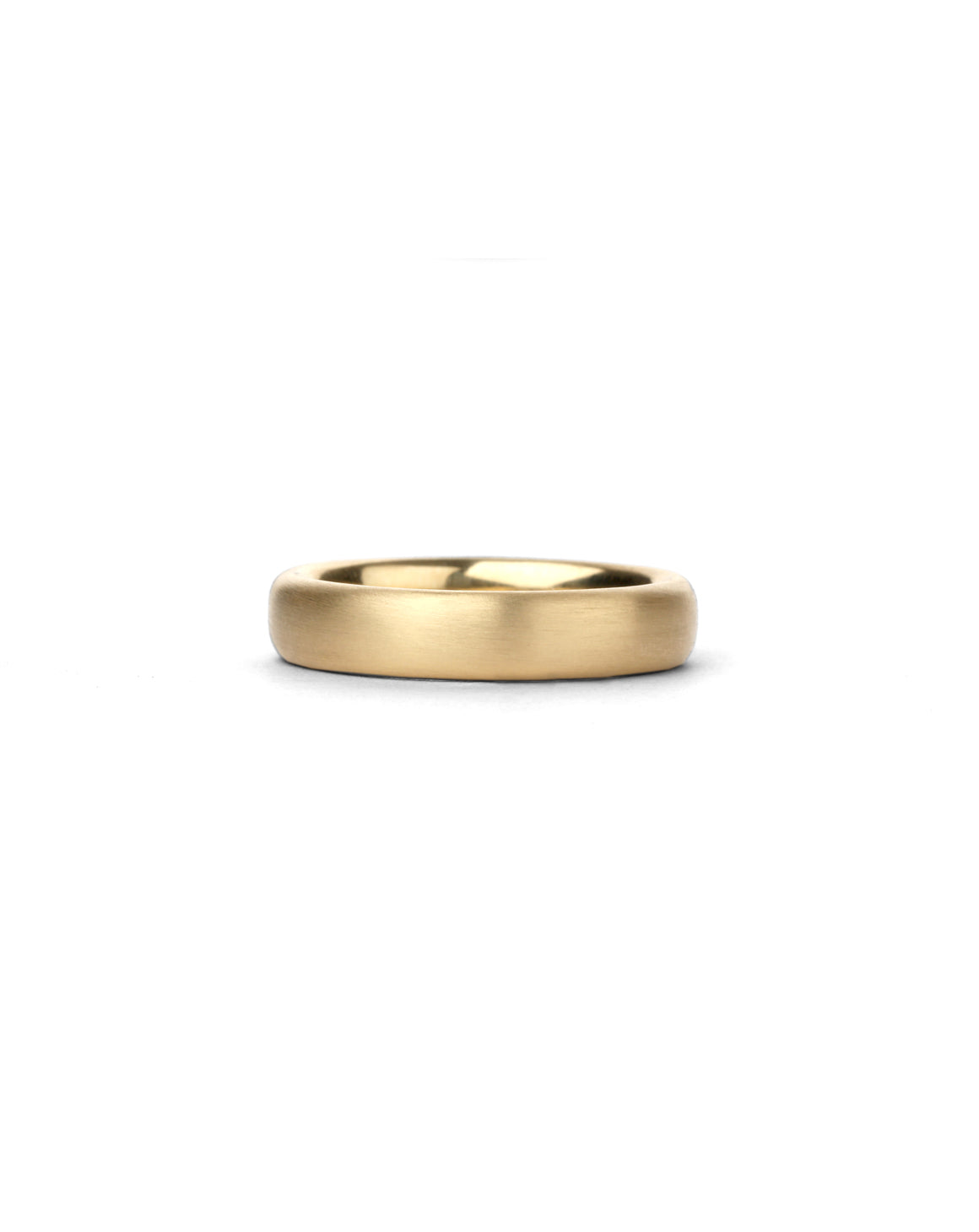 Curved ring band. 18ct yellow gold, satin finish.