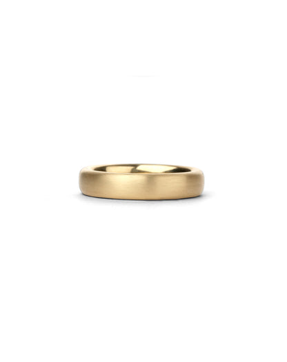 Curved ring band. 18ct yellow gold, satin finish.