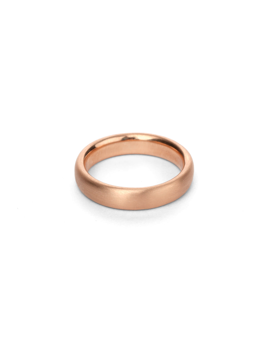Curved ring band. 18ct rose gold, satin finish.