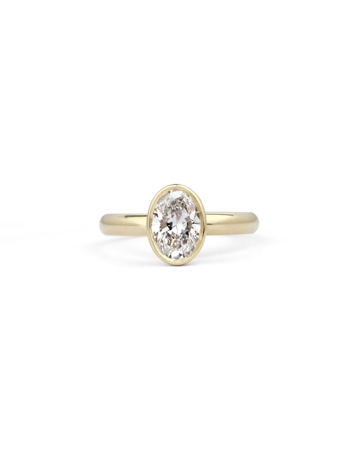 Oval Lab Diamond Mirror Ovolo Ring