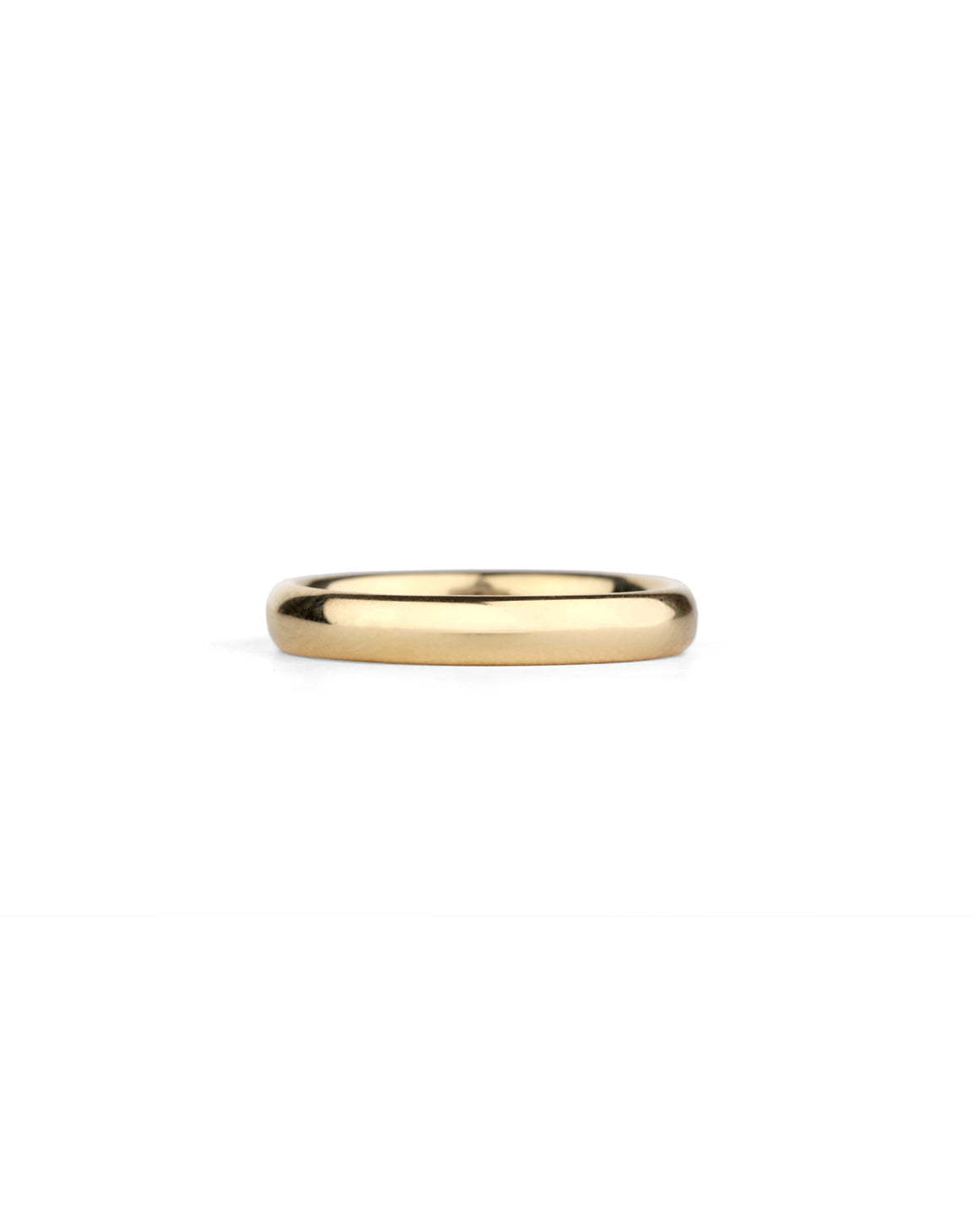 Curved ring band. 18ct yellow gold, polished finish.