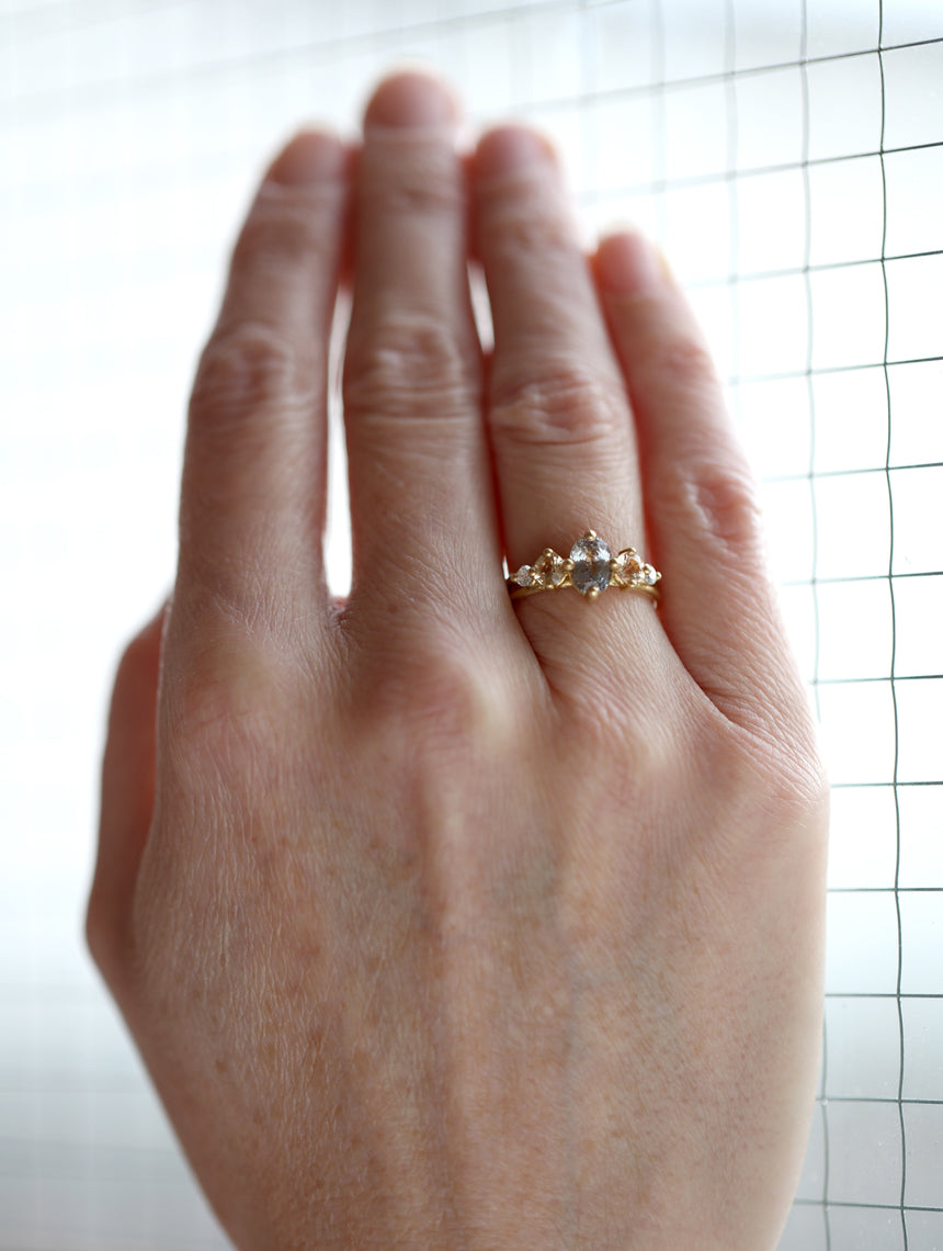 Pastel Sapphire Oval Quin Ring