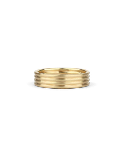 Wedding ring, four joined bands. 18ct yellow gold, satin finish.