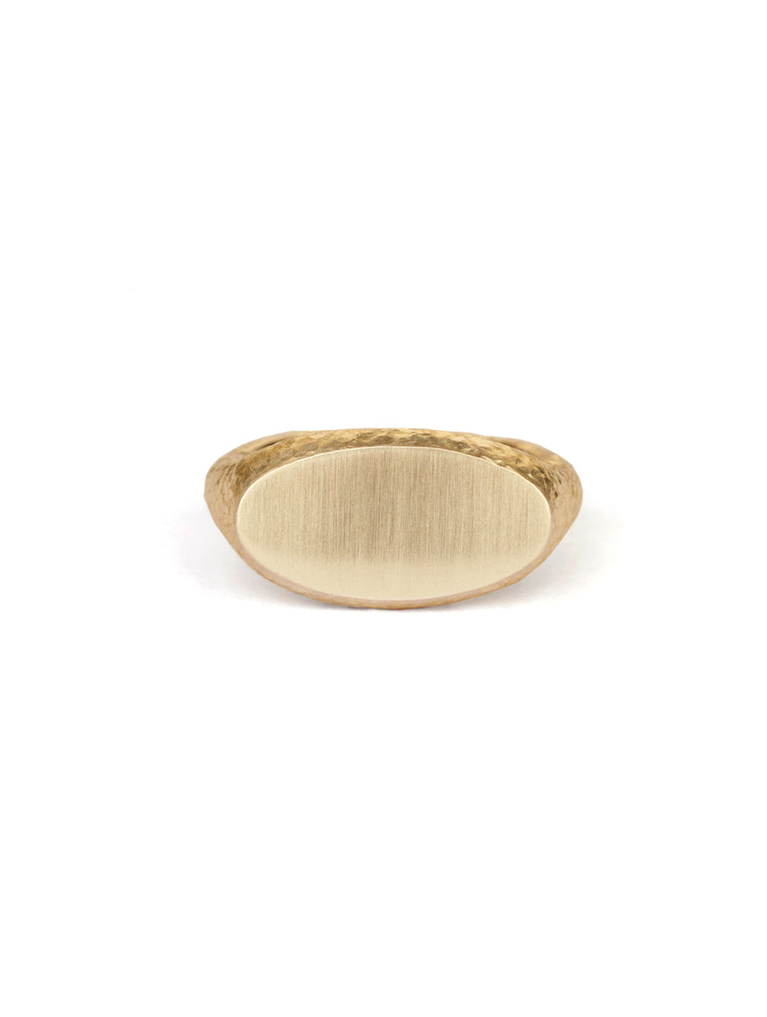 Roman Oval Signet Ring II - 18ct Gold