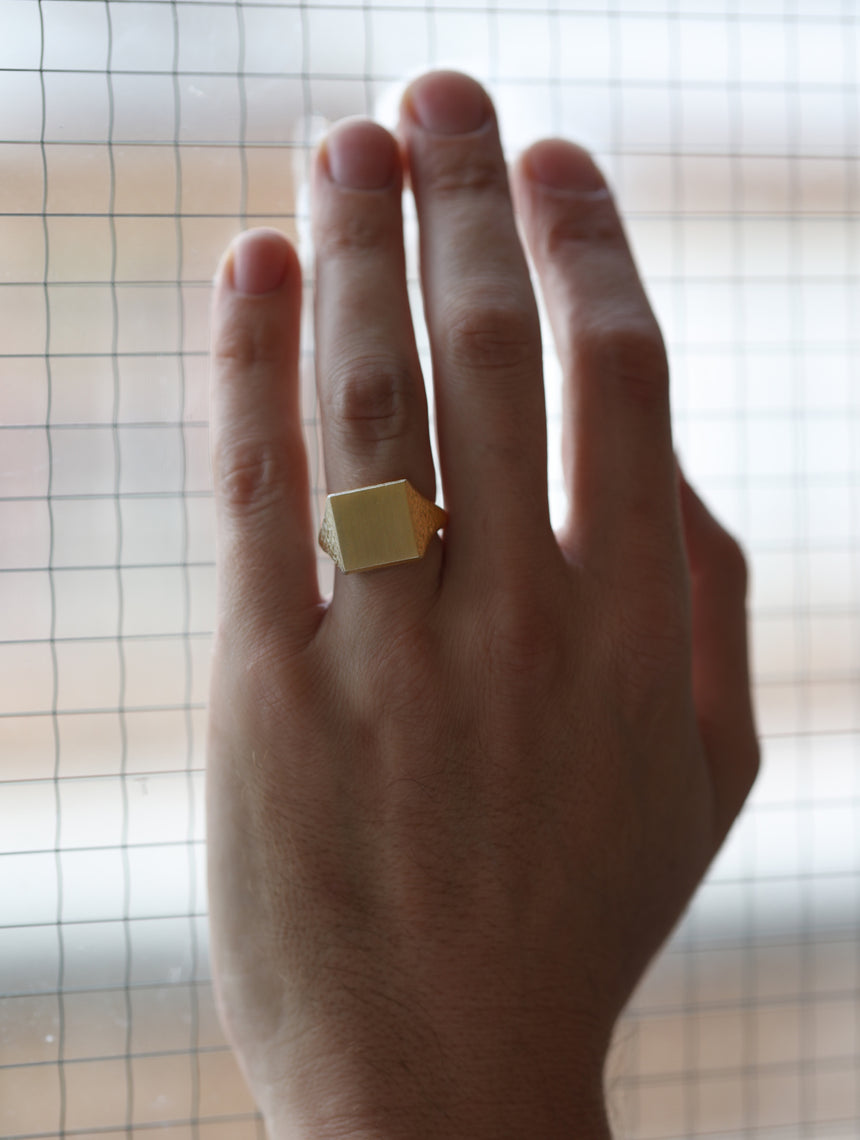 Roman Square Signet Ring II - 18ct Gold