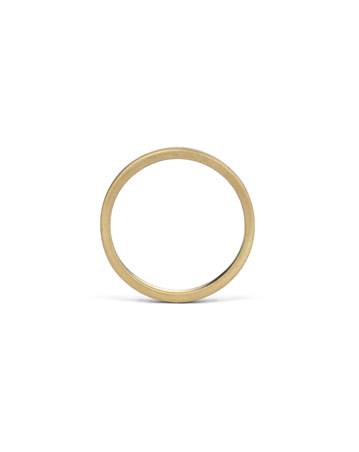 Flat wedding band. 18ct yellow gold, satin finish. Side view.