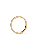 Flat wedding band. 18ct yellow gold, satin finish.