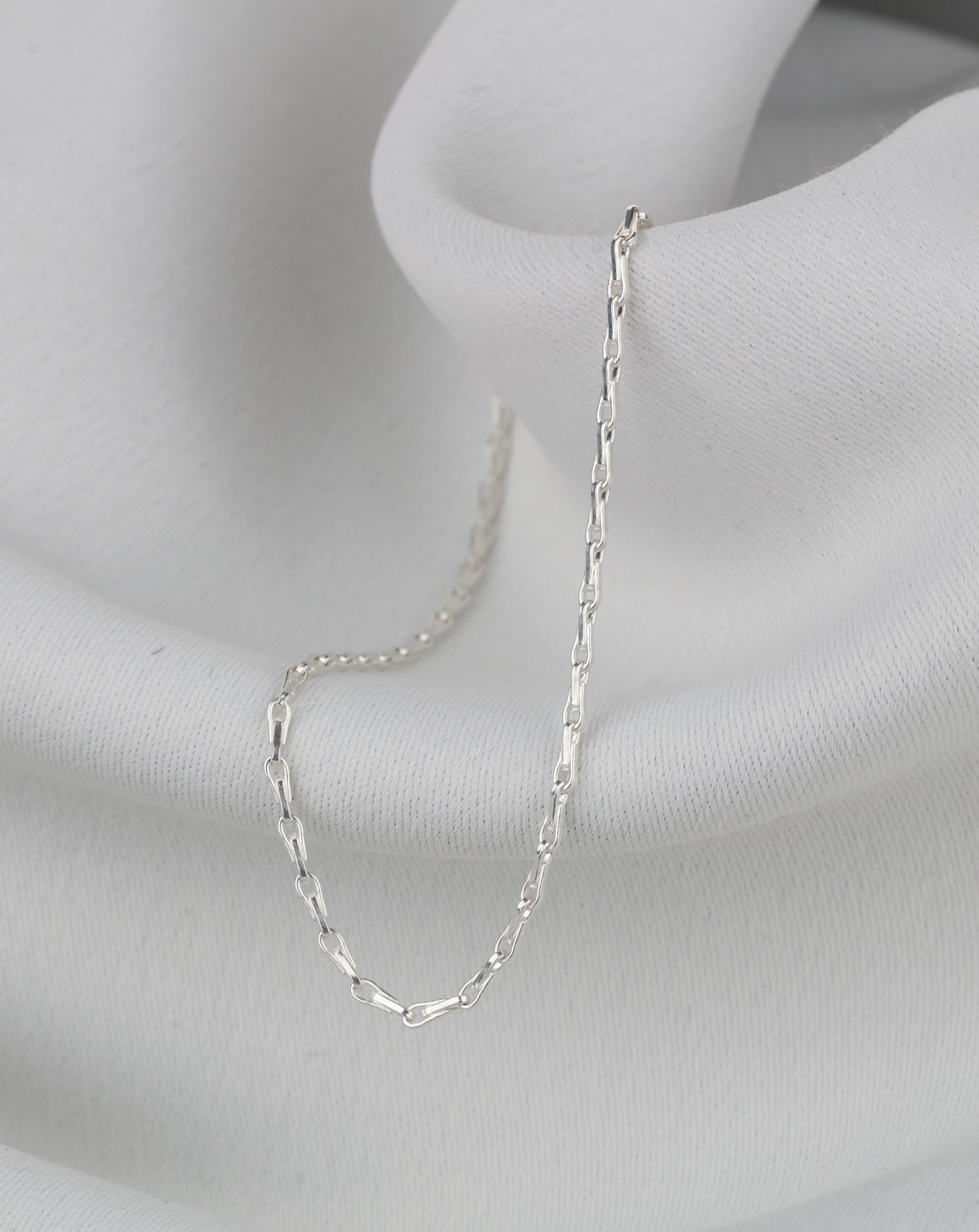 Silver Teardrop Chain