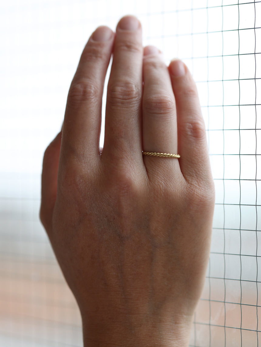Three Strand Rope Ring - fine