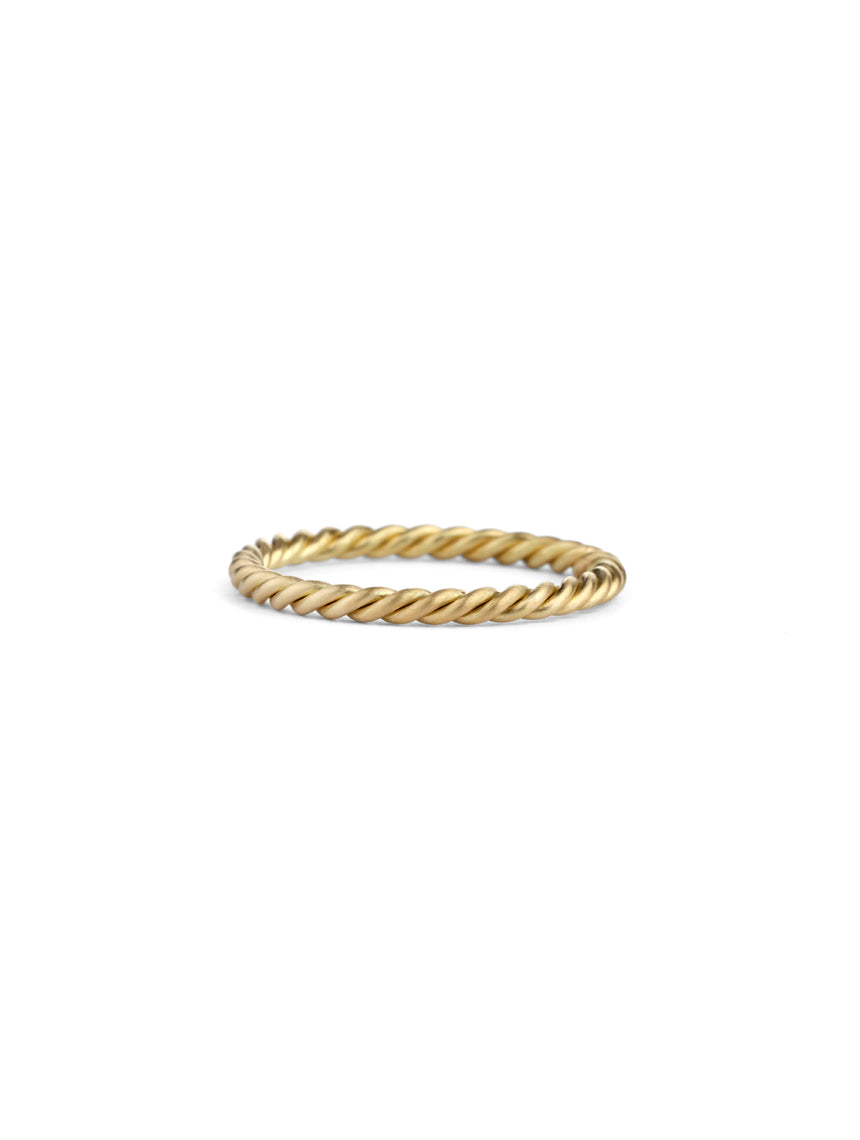 Three Strand Rope Ring - fine