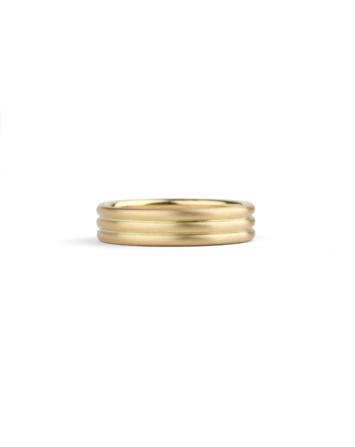 Three band wedding ring in 18ct yellow gold, satin finish.