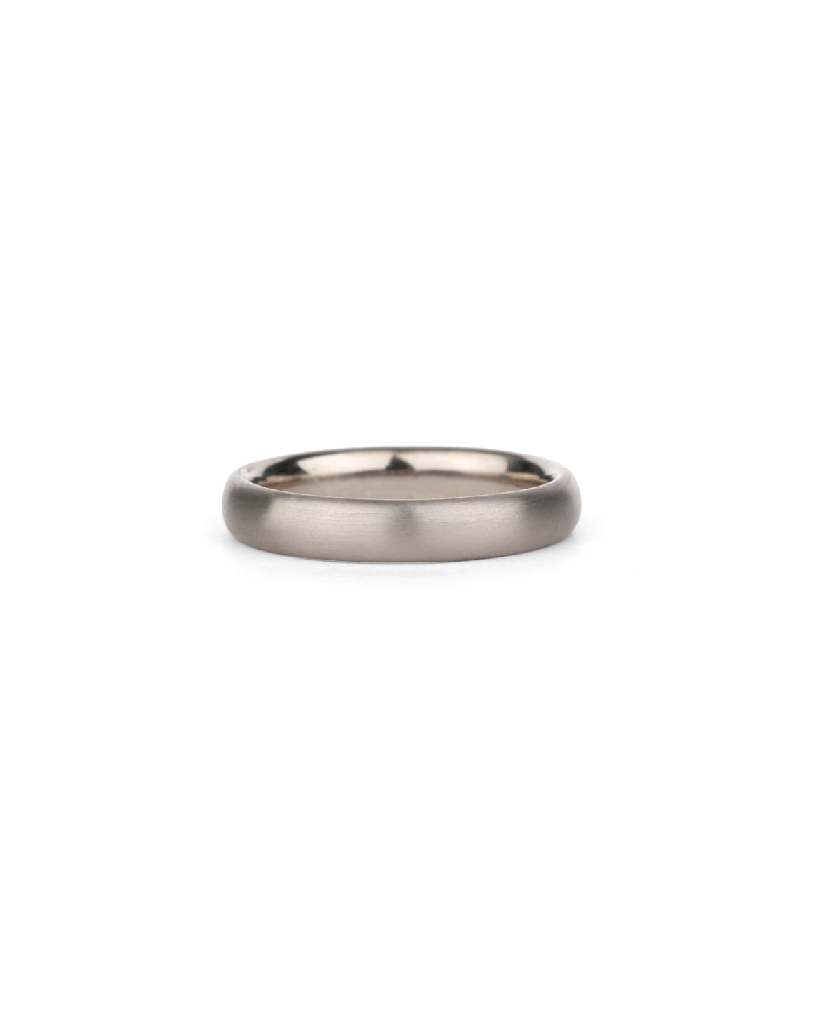 Curved ring band. 18ct white gold, satin finish.