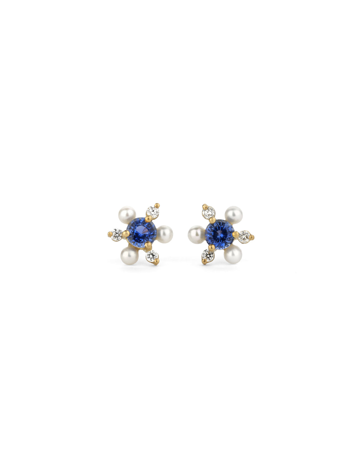Blue sapphire, white diamond and pearl earstuds. 