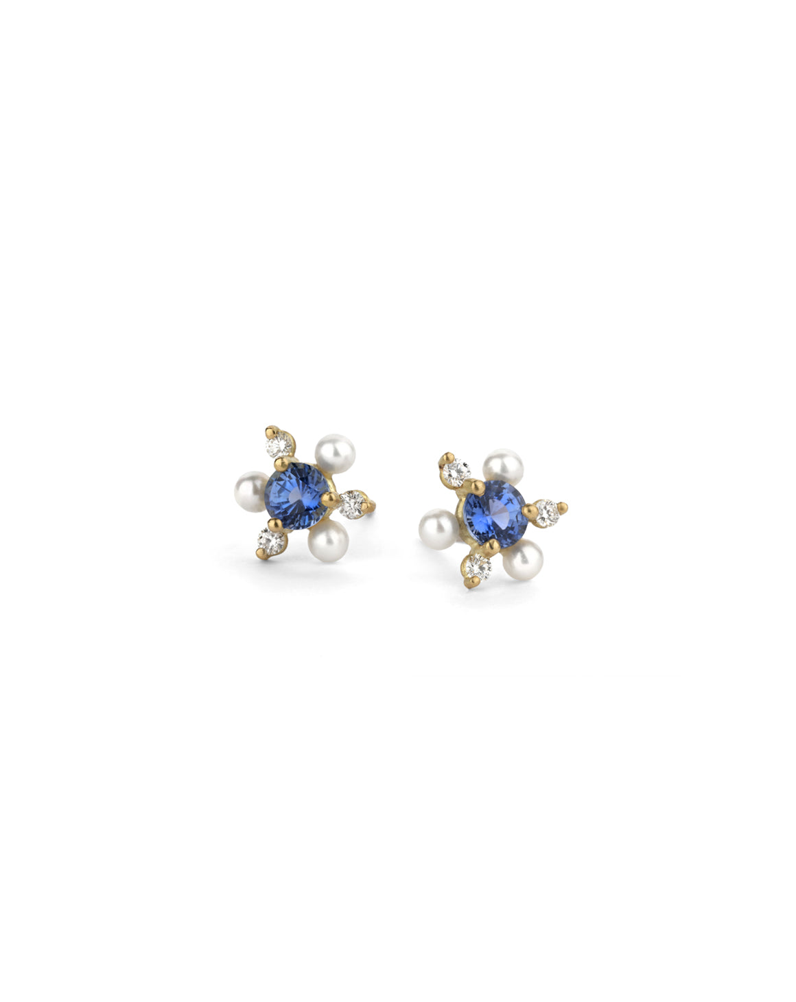 Blue sapphire, white diamond and pearl earstuds. 