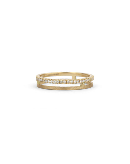 18ct yellow gold double band ring, with one band set with white diamonds, textured finish.