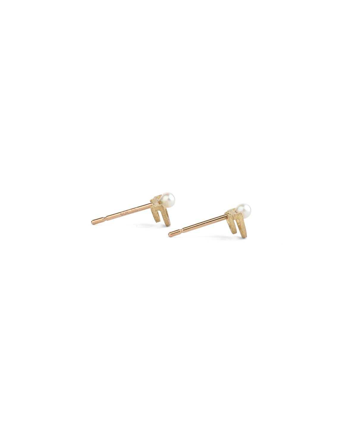 Ear studs with white pearls and double semi circle detail. 18ct yellow gold, textured finish. Side view.