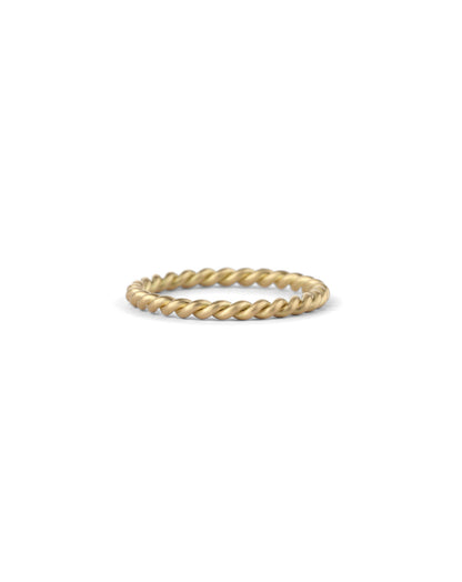 Rope style ring, 18ct yellow gold, satin finish.