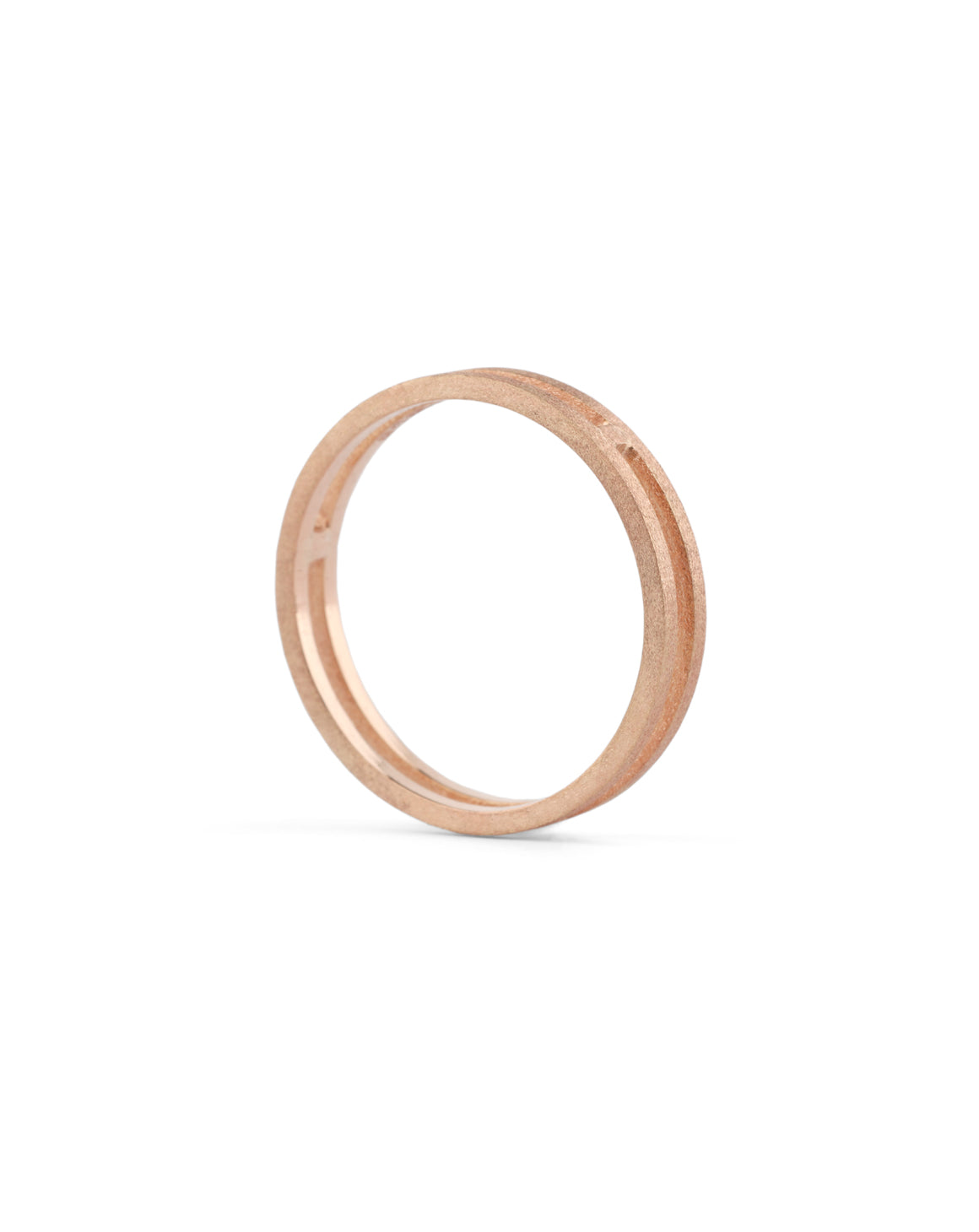 18ct yellow rose double band ring with textured finish